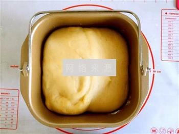 椰蓉辫子面包的做法步骤5