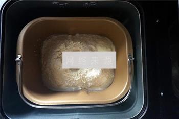 椰汁花式面包的做法步骤1