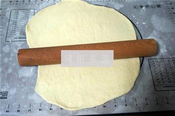 椰汁花式面包的做法步骤7