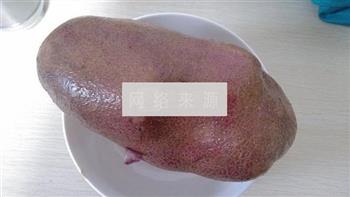 紫皮黄洋芋焖饭的做法图解1
