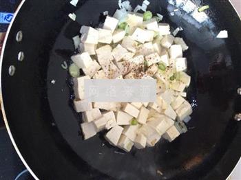 小白菜清炒豆腐的做法图解3