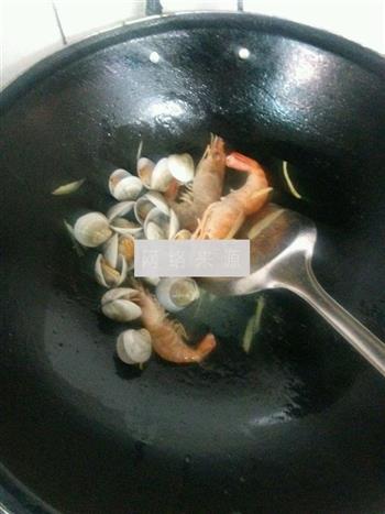 蛤蜊豆腐汤的做法步骤7
