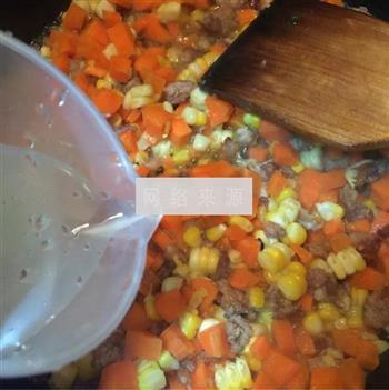 玉米胡萝卜炒肉末的做法步骤7