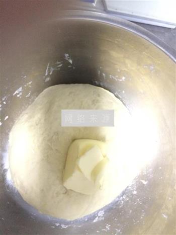 香葱芝士面包的做法步骤3