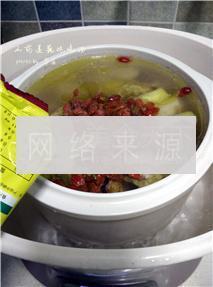 山药莲藕鸡汤的做法步骤9