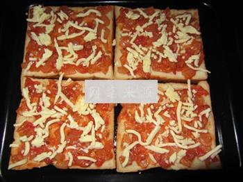 香酥土司披萨的做法步骤6