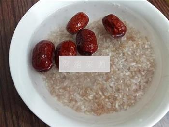 健脾养肾粳米粥的做法步骤2