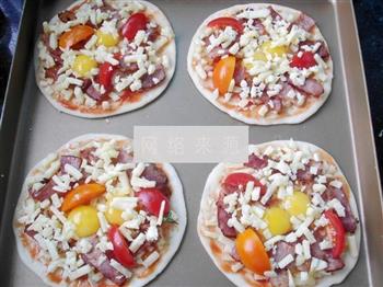 迷你培根鹌鹑蛋披萨的做法图解9
