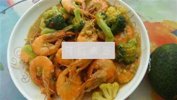 泰式椰汁咖喱虾的做法步骤9