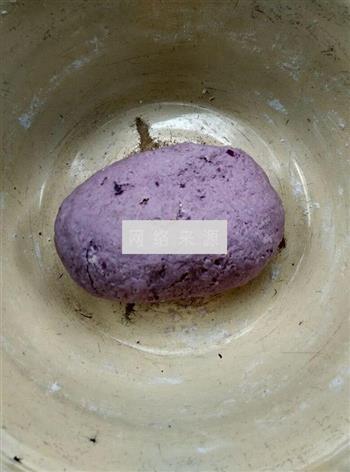 紫薯烫面红糖炸糕的做法图解3