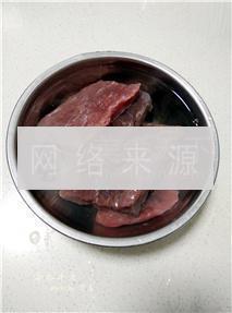 冷水牛肉的做法步骤1