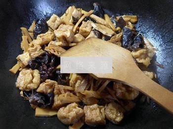 黑木耳油豆腐烧水笋的做法图解10