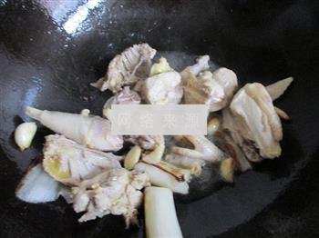 香菇母鸡汤的做法步骤5