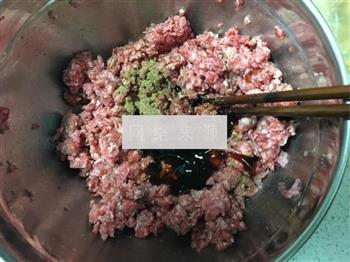 白菜牛肉生煎包的做法图解6