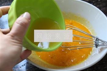 香橙戚风蛋糕的做法步骤1