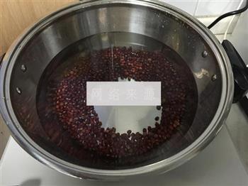 红枣红豆胚芽汤的做法图解2
