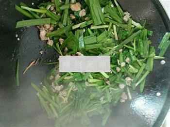 韭菜炒蛤蜊肉的做法步骤5
