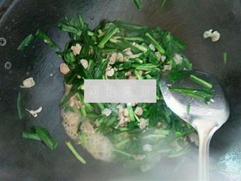 韭菜炒蛤蜊肉的做法步骤6