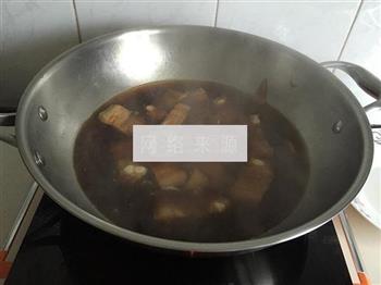 五花肉焖扁豆的做法步骤5