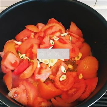 西红柿面条汤的做法步骤6
