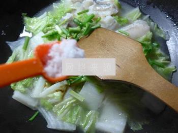 白菜煮虾潺的做法步骤7