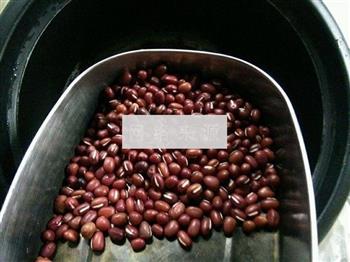 红豆薏仁燕麦粥的做法图解1