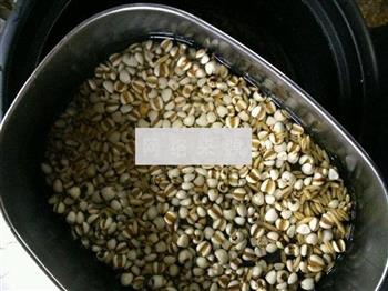 红豆薏仁燕麦粥的做法图解5