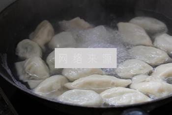 茴香猪肉饺的做法步骤5
