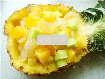 菠萝盅水果沙拉的做法图解4