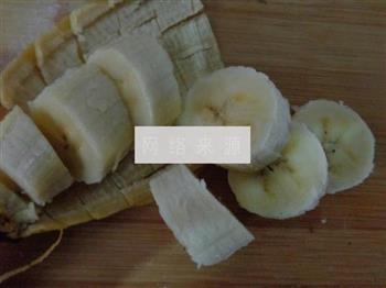 香蕉梨饮的做法步骤2