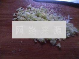 白菜猪肉水饺的做法图解4