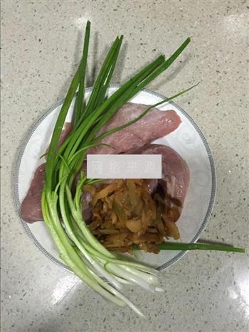 紫菜虾皮鲜肉汤圆的做法图解1