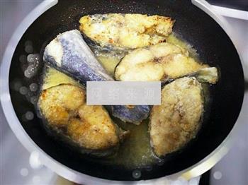 柠香煎鲅鱼的做法步骤6