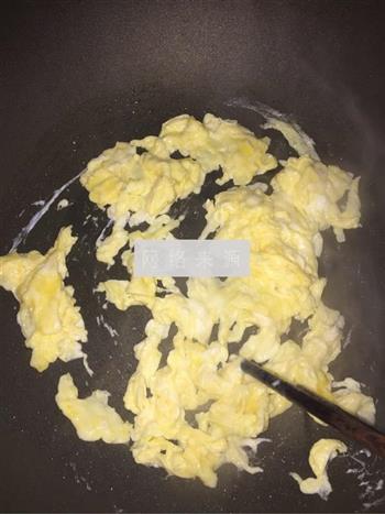零失败香肠蛋炒饭的做法步骤3