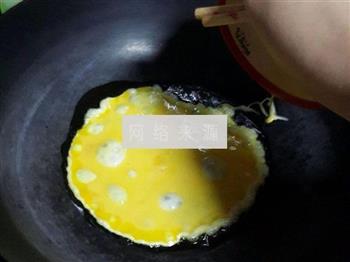 简单酱油蛋炒饭的做法步骤2
