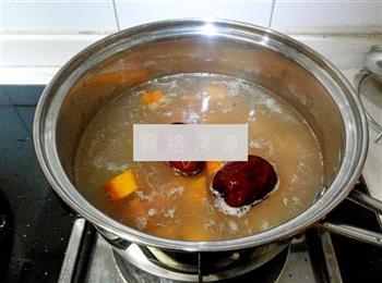 红枣枸杞南瓜粥的做法图解3