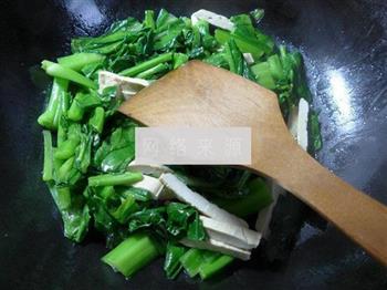 豆腐干炒油菜蕻的做法图解7