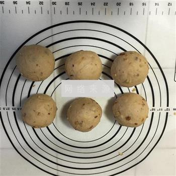 红枣核桃面包的做法步骤4
