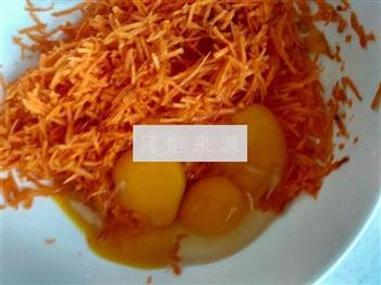 胡萝卜鸡蛋饼的做法步骤3