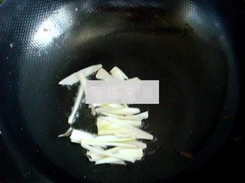 香菇炒青菜的做法图解3