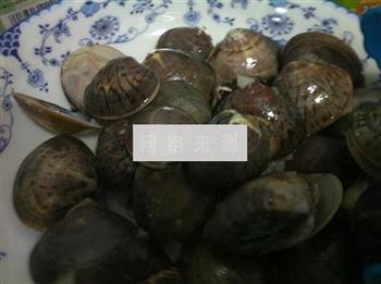 蒜香蛤蜊意大利面的做法图解5