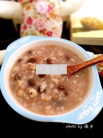 红豆米仁养生粥的做法步骤5