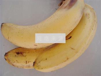 炸香蕉的做法步骤1