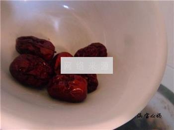 红豆黑米红枣粥的做法图解5