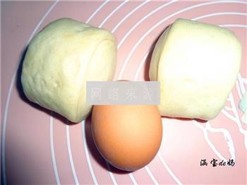 香煎鸡蛋馒头片的做法步骤1