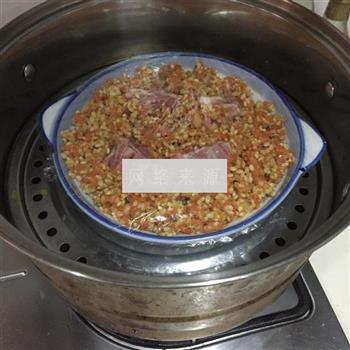 胡萝卜糯米蒸排骨的做法步骤9