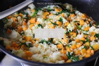 红薯菠菜糙米饭的做法步骤6