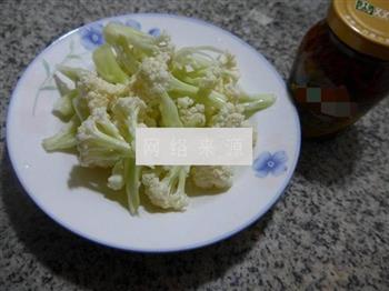 丁香鱼炒花菜的做法步骤1