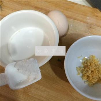 小虾米水蒸蛋的做法图解1