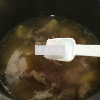 牛筋土豆汤的做法步骤8